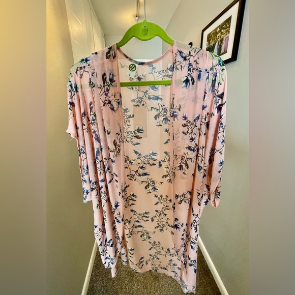 24/7 Comfort Sheer Pink Floral Kimono Draped Cardigan: Boho, Flowy, Fun - Picture 1 of 7